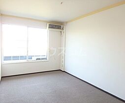 京王線 調布駅 バス17分 晃華学園東下車 徒歩7分の賃貸アパート 2階ワンルームのリビング/ダイニング