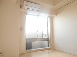 東急田園都市線 駒沢大学駅 徒歩2分の賃貸マンション 5階ワンルームのリビング/ダイニング