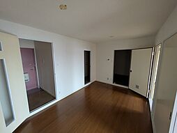 ベルクレエ 405 4階2DKのリビング/ダイニング