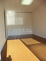 エクセレンス 203 2階1Kのリビング/ダイニング