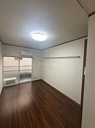 JR総武線 市川駅 徒歩15分の賃貸アパート 1階ワンルームのリビング/ダイニング