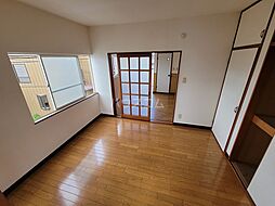 ハイツ秋山 203 2階2DKのリビング/ダイニング