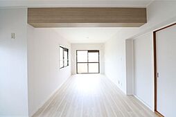 名古屋市営東山線 覚王山駅 徒歩3分の賃貸マンション 2階3LDKのリビング/ダイニング