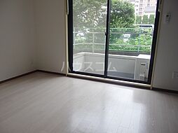 京王相模原線 京王多摩センター駅 徒歩8分の賃貸マンション 3階ワンルームのリビング/ダイニング