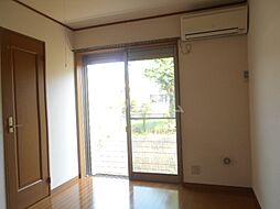 京王線 高幡不動駅 徒歩10分の賃貸アパート 1階ワンルームのリビング/ダイニング