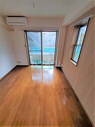 コナヴィレッジ 102 1階1Kのリビング/ダイニング