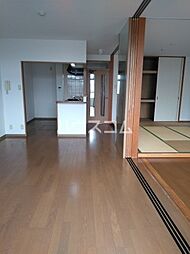 ルネスグリシーヌ 101 1階3LDKのリビング/ダイニング