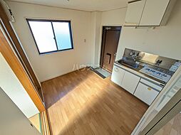 東京メトロ千代田線 北千住駅 徒歩10分の賃貸マンション 3階2DKのリビング/ダイニング