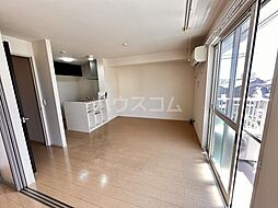 泉 203 2階2LDKのリビング/ダイニング