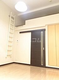 スリーワン 103 1階1Kのリビング/ダイニング