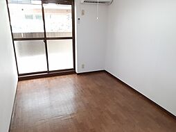 エリール元住吉 101 1階ワンルームのリビング/ダイニング