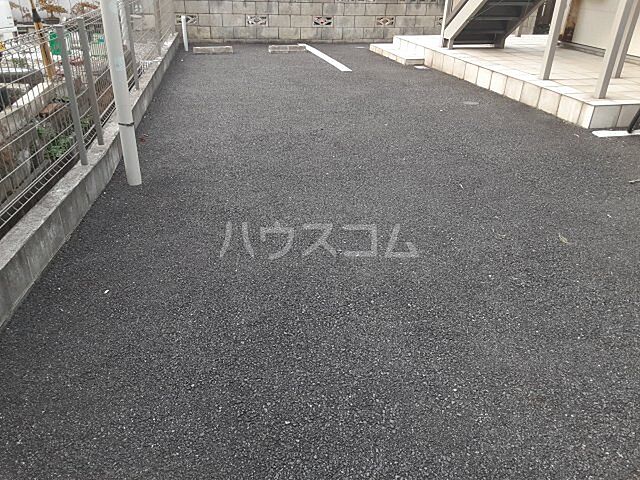 5 / 7
