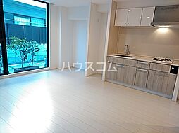 アリュイッテ青井 1階1LDKのリビング/ダイニング