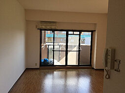 名鉄津島線 木田駅 3.2kmの賃貸マンション 4階3LDKのリビング/ダイニング