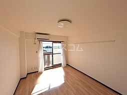 上毛電気鉄道 片貝駅 徒歩34分の賃貸マンション 3階1Kのリビング/ダイニング