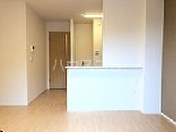 Ｆｌｏｒａｌ　Ｃｏｕｒｔ 105 1階1LDKのリビング/ダイニング