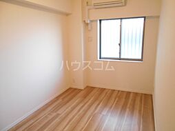 小田急小田原線 経堂駅 徒歩3分の賃貸マンション 1階2LDKのリビング/ダイニング