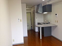 ソネットウォーム 302 3階ワンルームのリビング/ダイニング