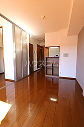 JR南武線 西府駅 徒歩9分の賃貸アパート 2階1LDKのリビング/ダイニング