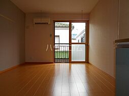 クアルト 202 2階ワンルームのリビング/ダイニング