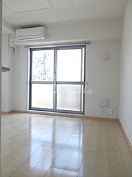 クレメントガーデン 301 3階1LDKのリビング/ダイニング