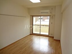 トリニティＭ3 206 2階1DKのリビング/ダイニング