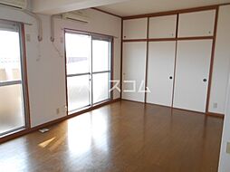 イングＡ 303 3階2LDKのリビング/ダイニング