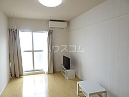 クレイノコスモ　ウーノ 206 2階1Kのリビング/ダイニング