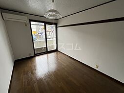 グランデュール本川越 102 1階1Kのリビング/ダイニング