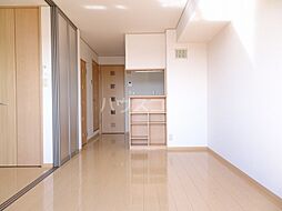 ＰＲＩＮＣＥＳＳ　I 3階1LDKのリビング/ダイニング