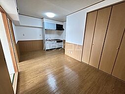 シャトーウメダ 402