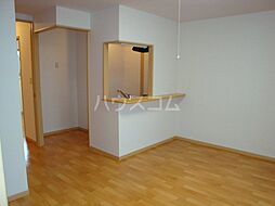 コンフォール里根川 2階3LDKのリビング/ダイニング