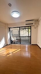 京王相模原線 京王多摩センター駅 バス8分 落合六丁目下車 徒歩3分の賃貸マンション 2階2Kのリビング/ダイニング