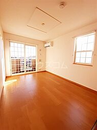 チャームヒルズ 101 1階2DKのリビング/ダイニング