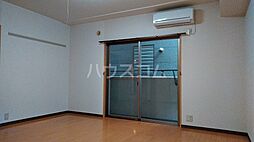 パレス瑞穂 302 3階1LDKのリビング/ダイニング