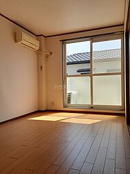 Surplus　III宝B 201 2階3DKのリビング/ダイニング