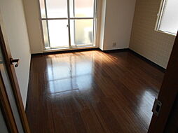 シャレー西京極 209 2階1Kのリビング/ダイニング