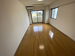 JR東海道本線 岡崎駅 徒歩3分の賃貸マンション 4階1Kのリビング/ダイニング