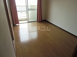 小島マンション 1階2DKのリビング/ダイニング