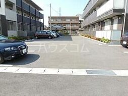 10 / 16