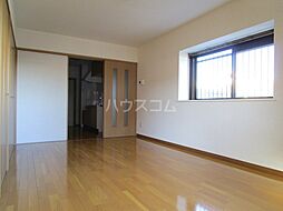 JR御殿場線 裾野駅 徒歩15分の賃貸マンション 1階1Kのリビング/ダイニング