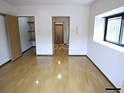 JR御殿場線 下土狩駅 徒歩10分の賃貸マンション 1階1Kのリビング/ダイニング