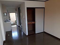 エスト・アール 1階1Kのリビング/ダイニング