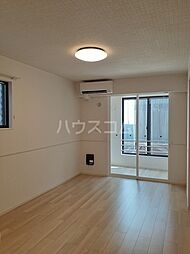 シックスペンス 101 1階1LDKのリビング/ダイニング