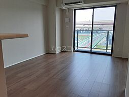 つくばエクスプレス 六町駅 徒歩6分の賃貸マンション 5階2LDKのリビング/ダイニング