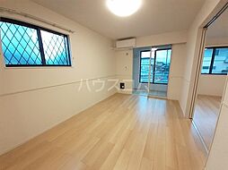 アクティブ　スカイ 101 1階1LDKのリビング/ダイニング