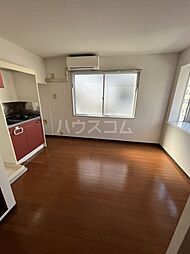 シャトレ八王子 102 1階ワンルームのリビング/ダイニング