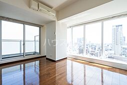 Osaka Metro四つ橋線 四ツ橋駅 徒歩1分の賃貸マンション 17階1LDKのリビング/ダイニング