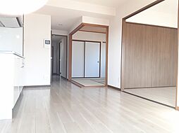 ニューパーク芝 401 4階3LDKのリビング/ダイニング