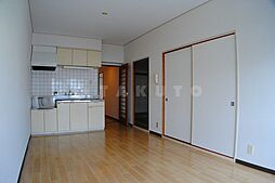 阪急京都本線 大宮駅 徒歩9分の賃貸マンション 3階2DKのリビング/ダイニング